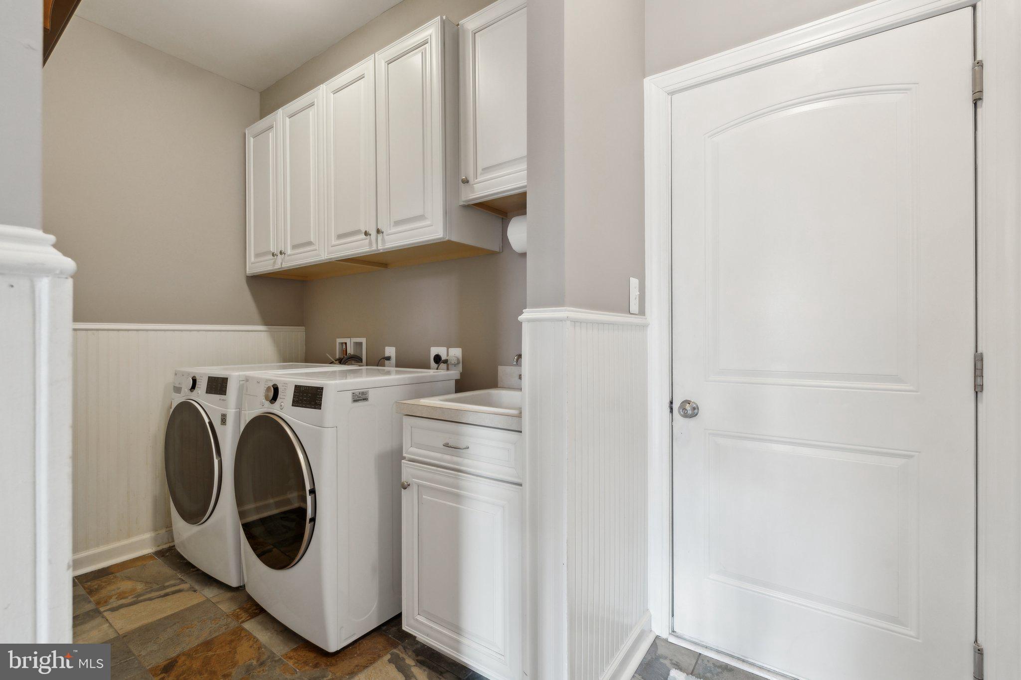 MOORES HAMLET - Residential