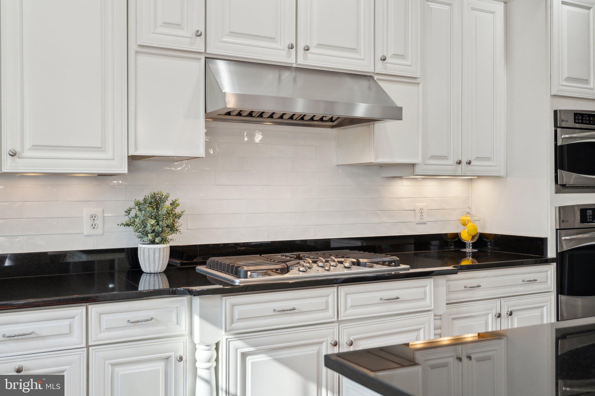 MOORES HAMLET - Residential