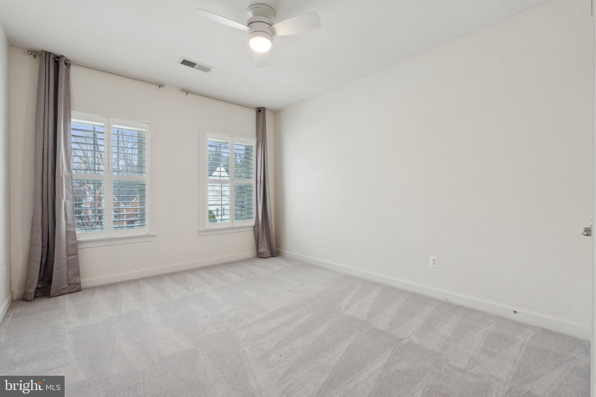 MOORES HAMLET - Residential