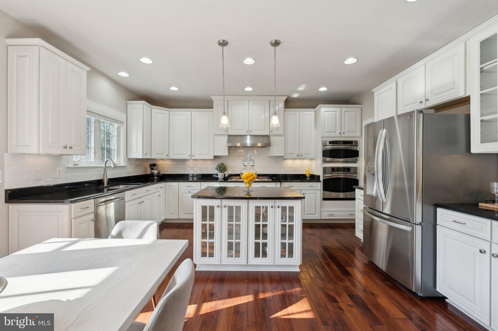 MOORES HAMLET - Residential