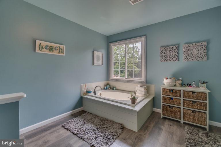 NI RIVER LANDING - Residential