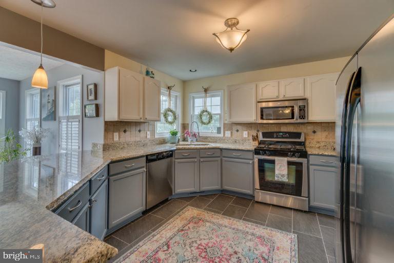 NI RIVER LANDING - Residential