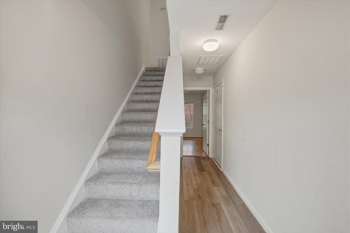 PARKSIDE AT DULLES - Residential