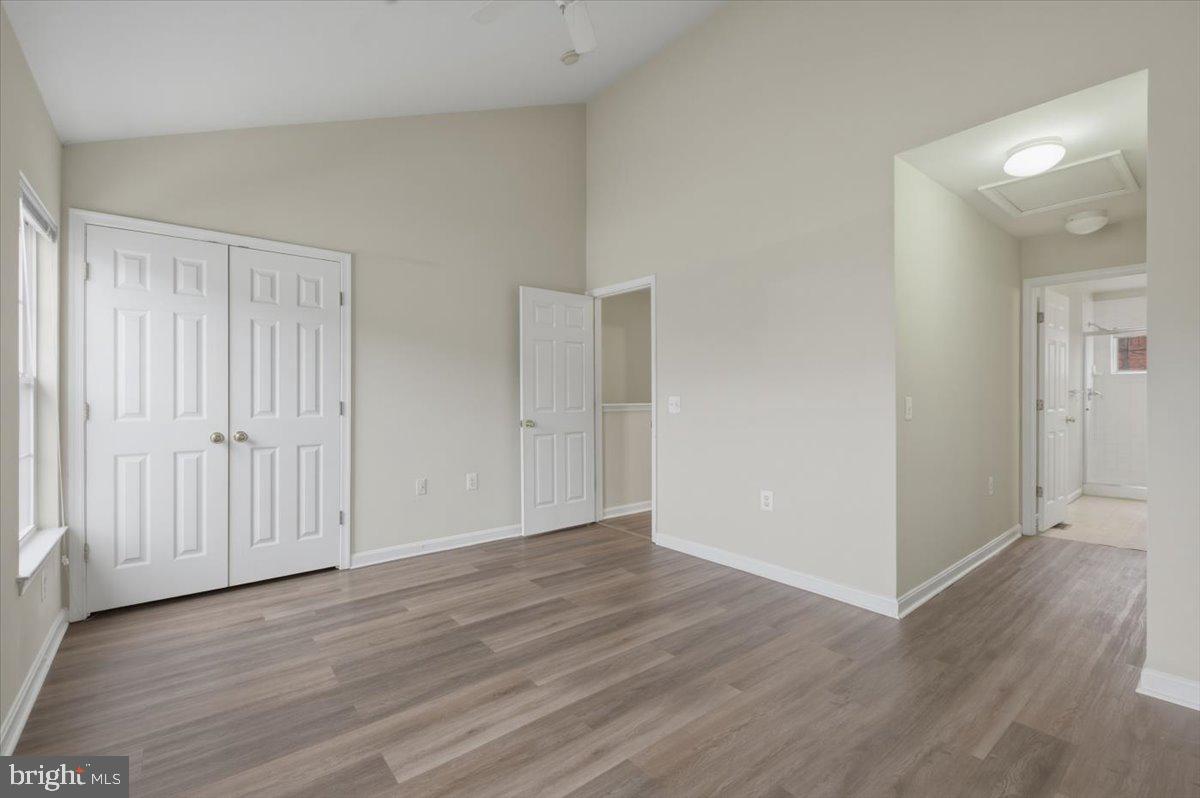 PARKSIDE AT DULLES - Residential