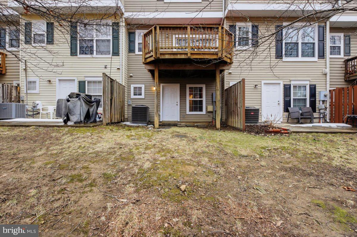 PARKSIDE AT DULLES - Residential