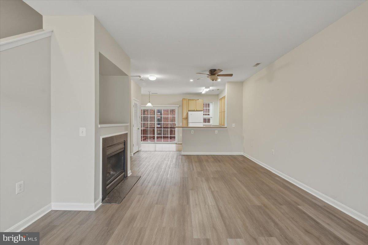 PARKSIDE AT DULLES - Residential