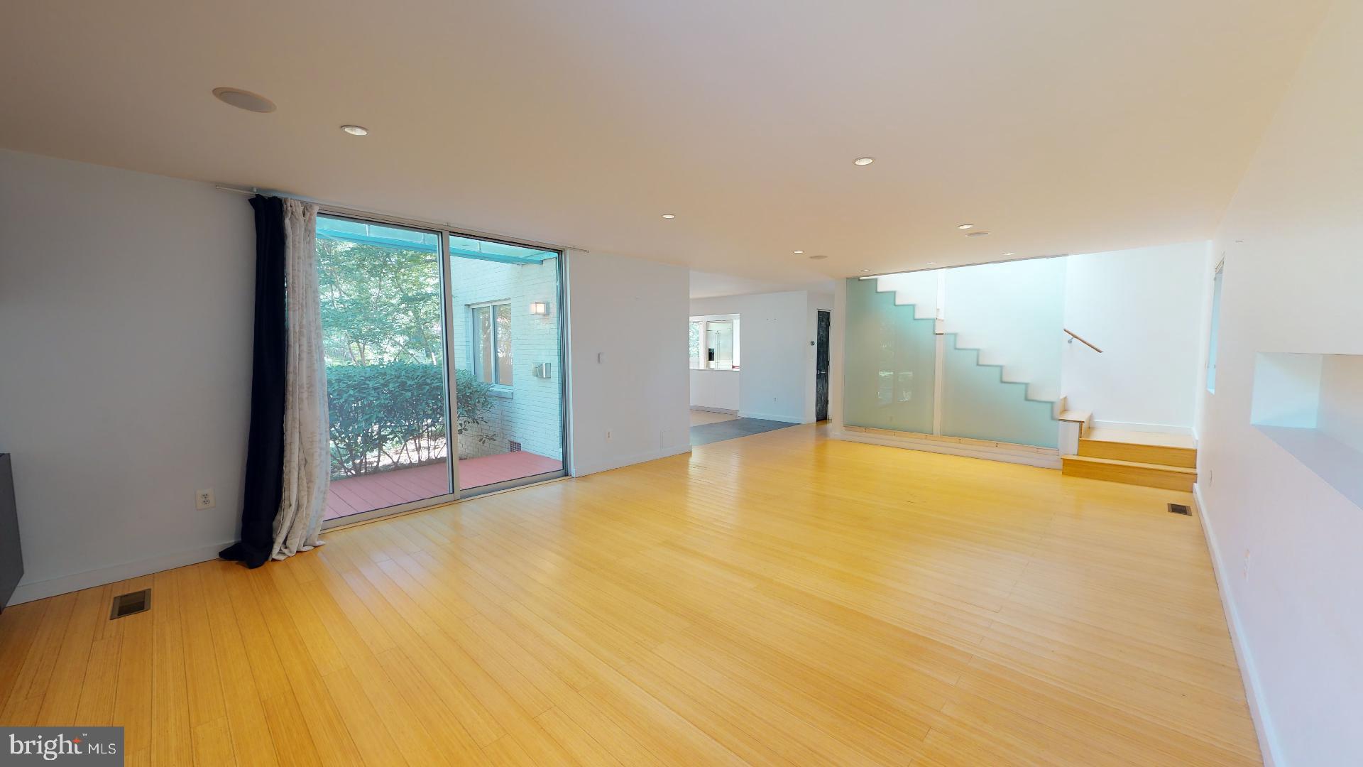 DEL RAY - Residential Lease