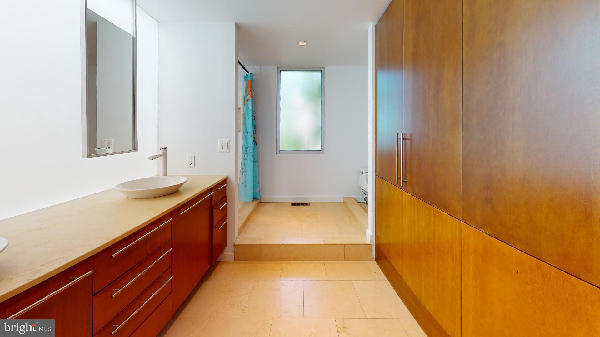 DEL RAY - Residential Lease