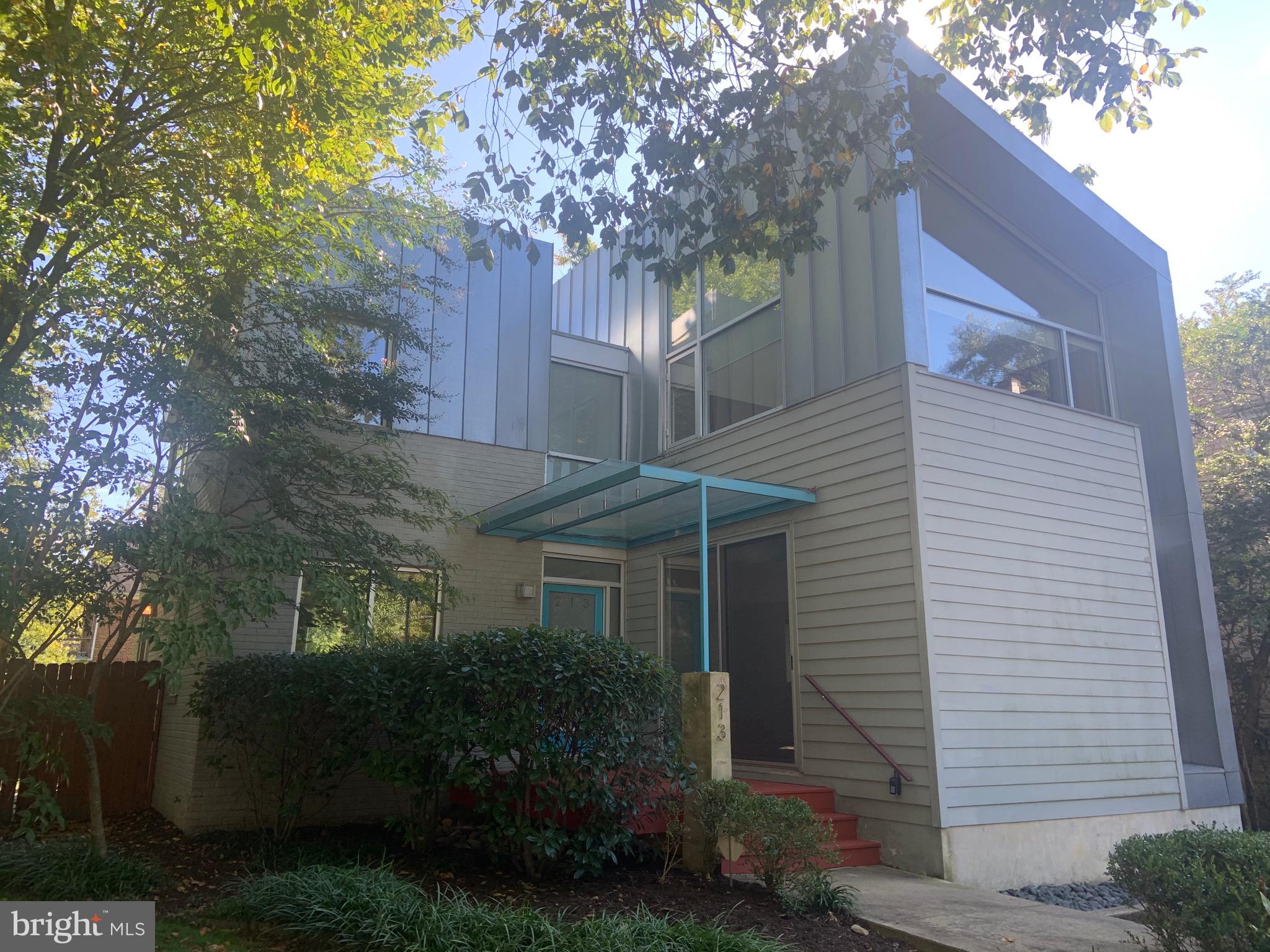 DEL RAY - Residential Lease