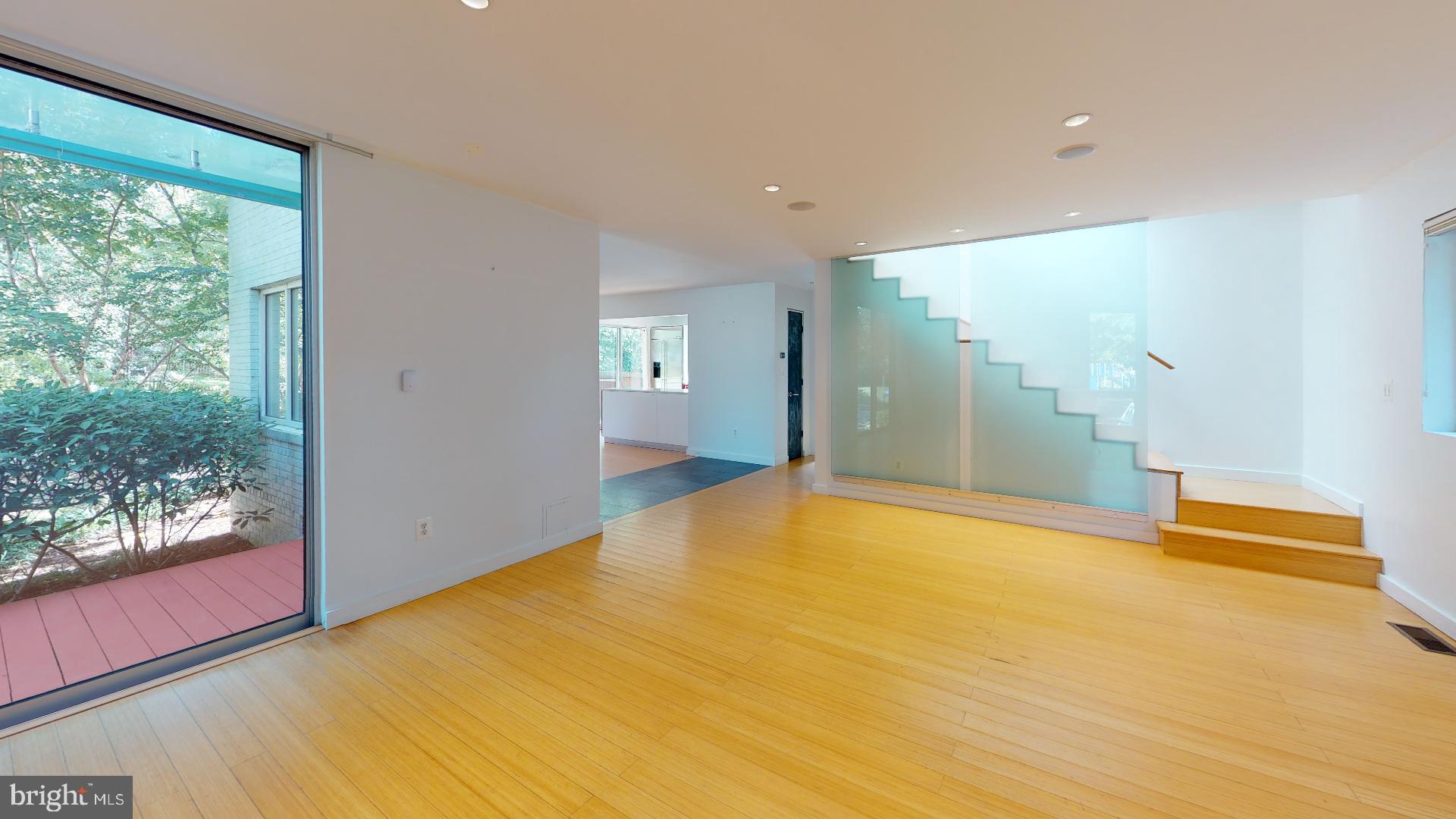 DEL RAY - Residential Lease