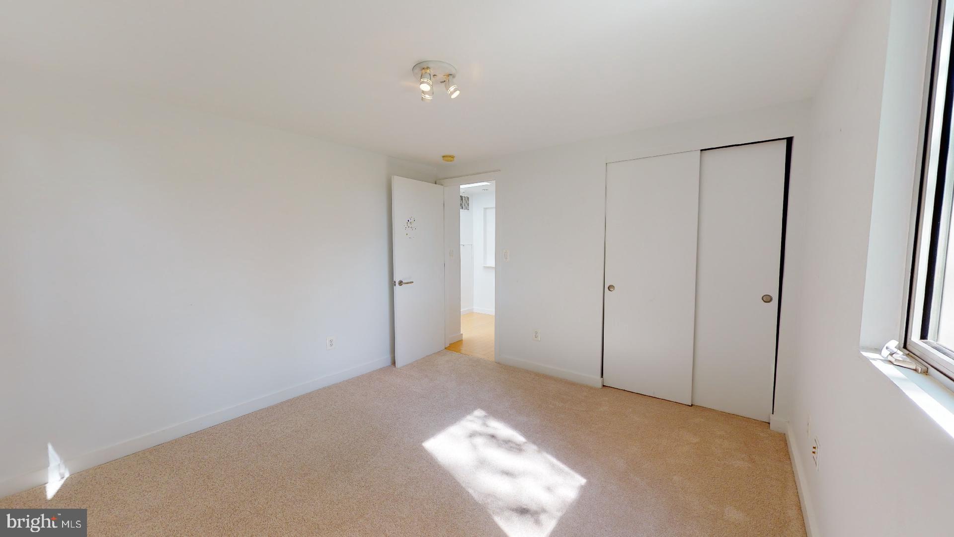 DEL RAY - Residential Lease