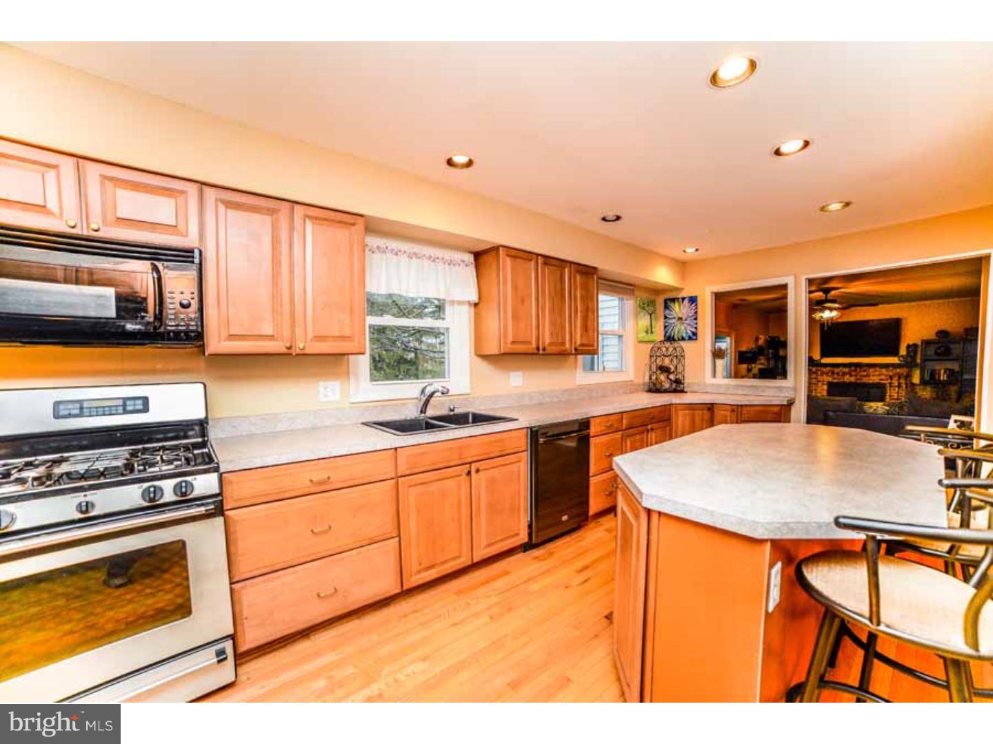 AMITY GARDENS - Residential