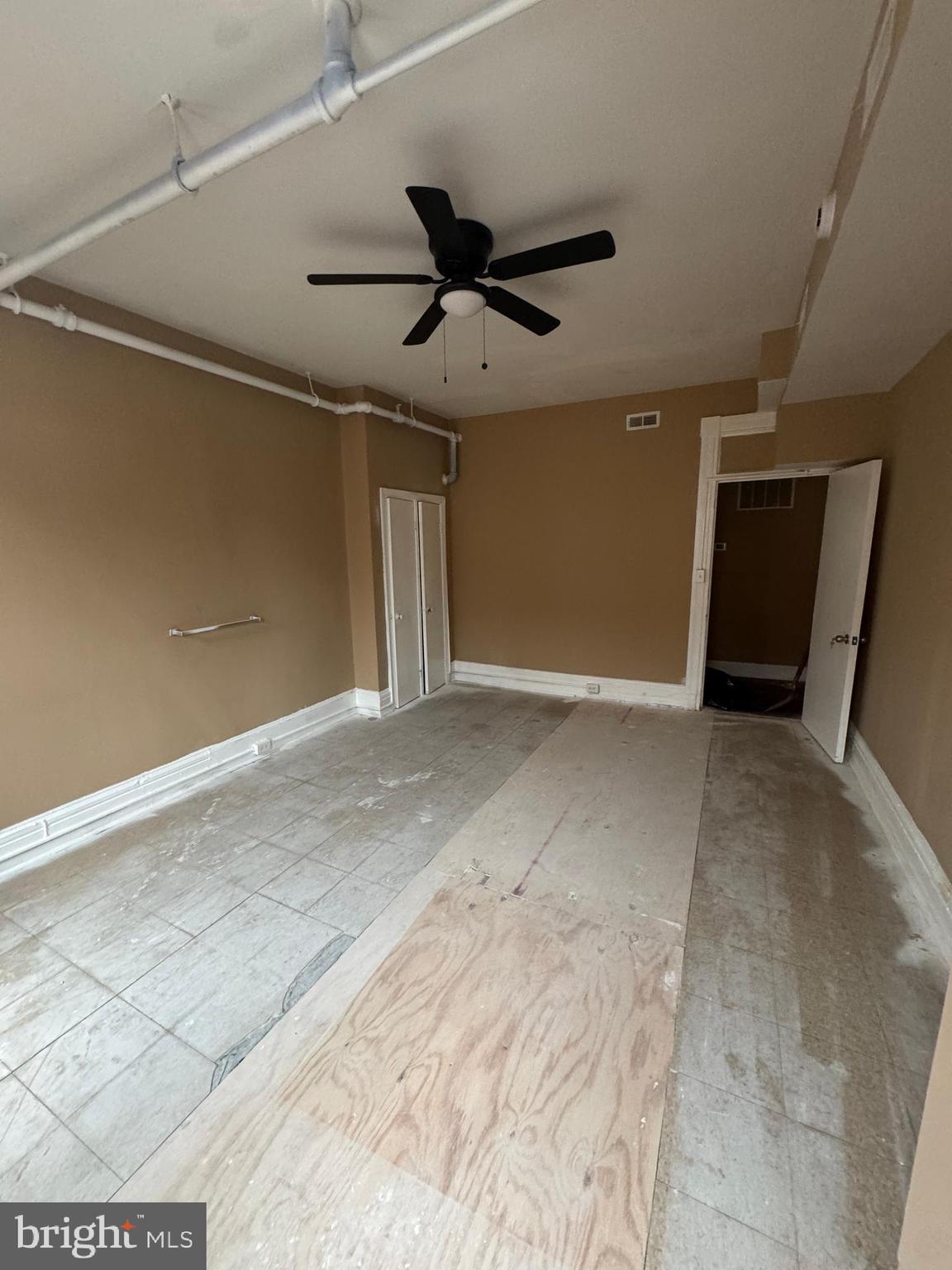 GREENSPRING - Residential