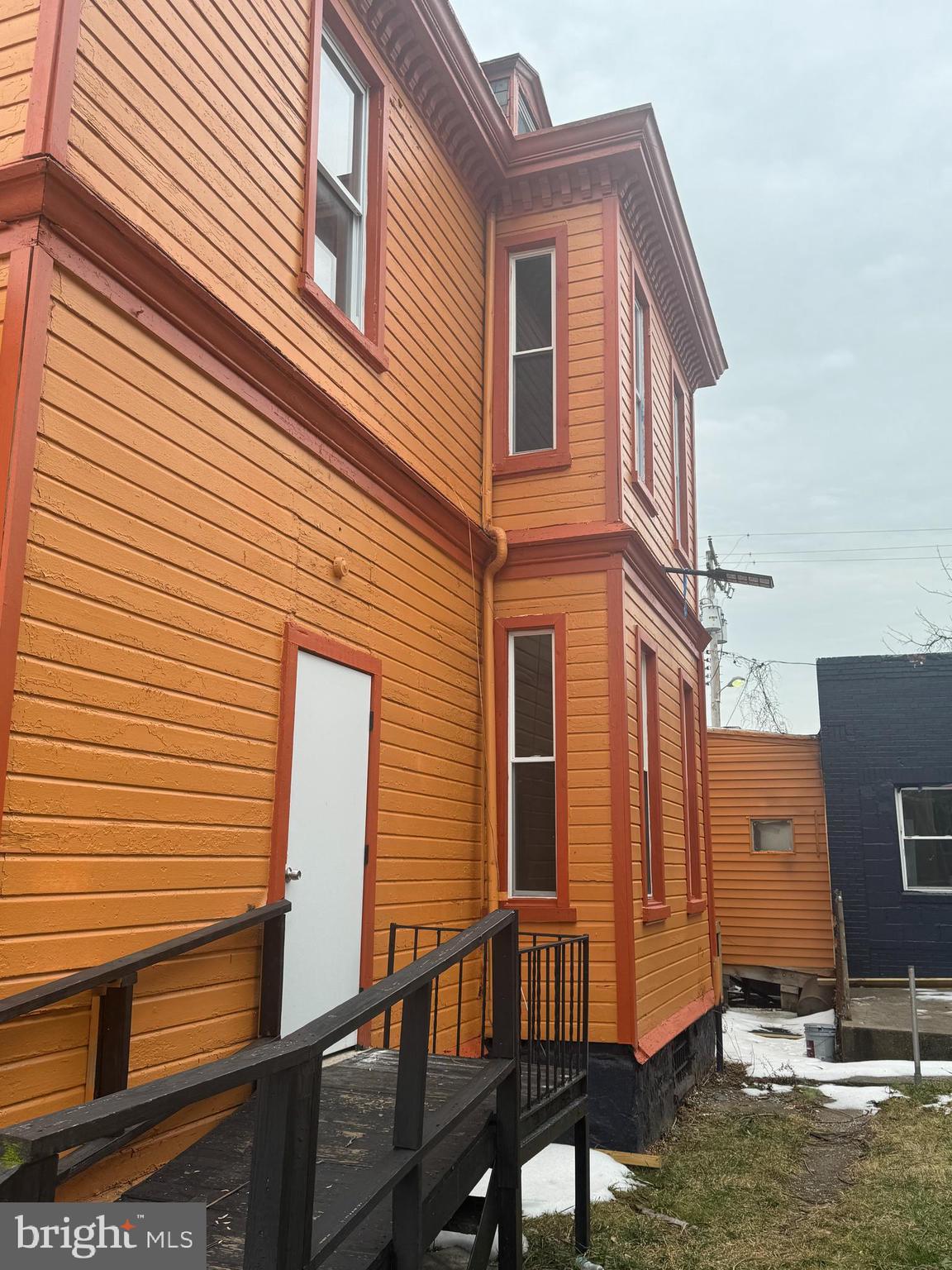 GREENSPRING - Residential