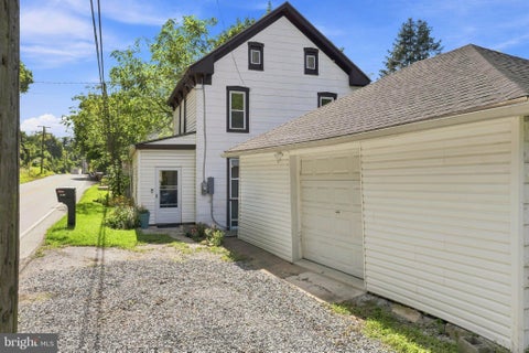 Homes For Sale - 1883 Craley Road<br/> WINDSOR, PA 17366