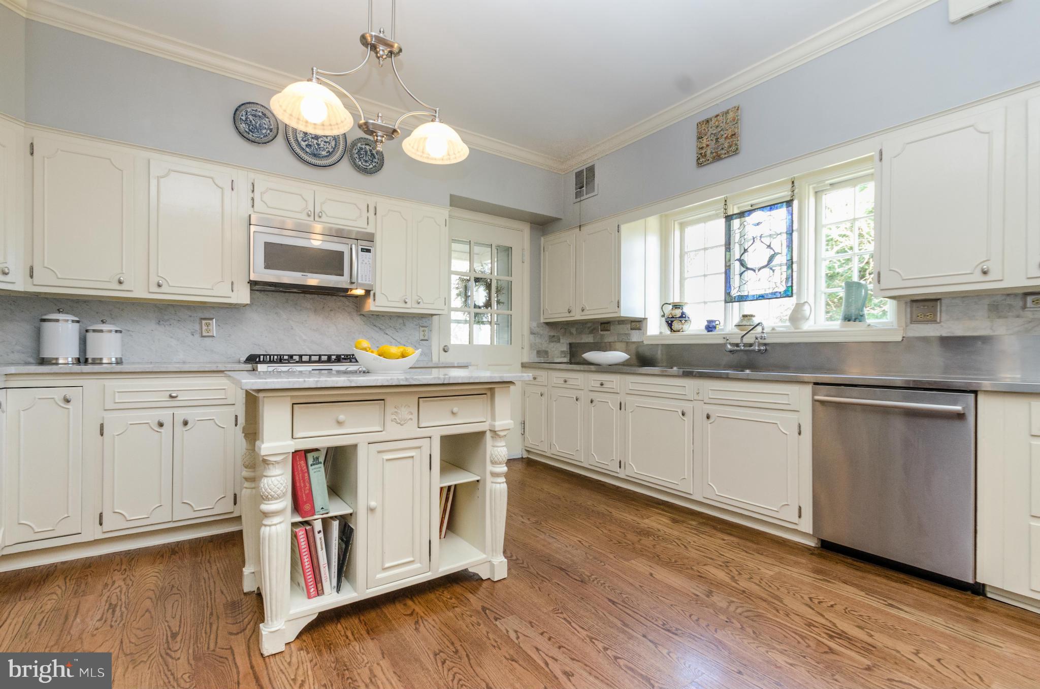 GREATER HOMELAND HISTORIC DISTRICT - Residential