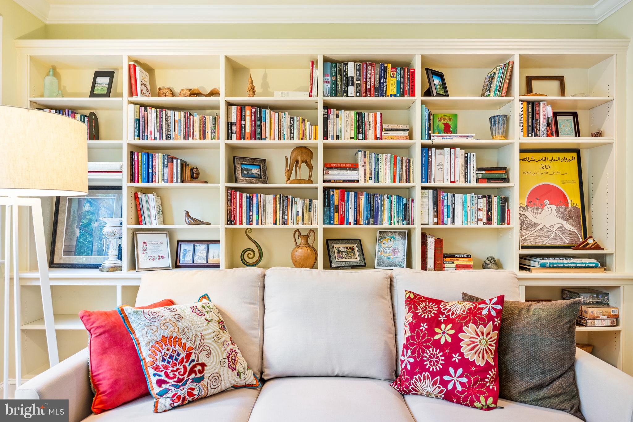 ART MUSEUM AREA - Residential