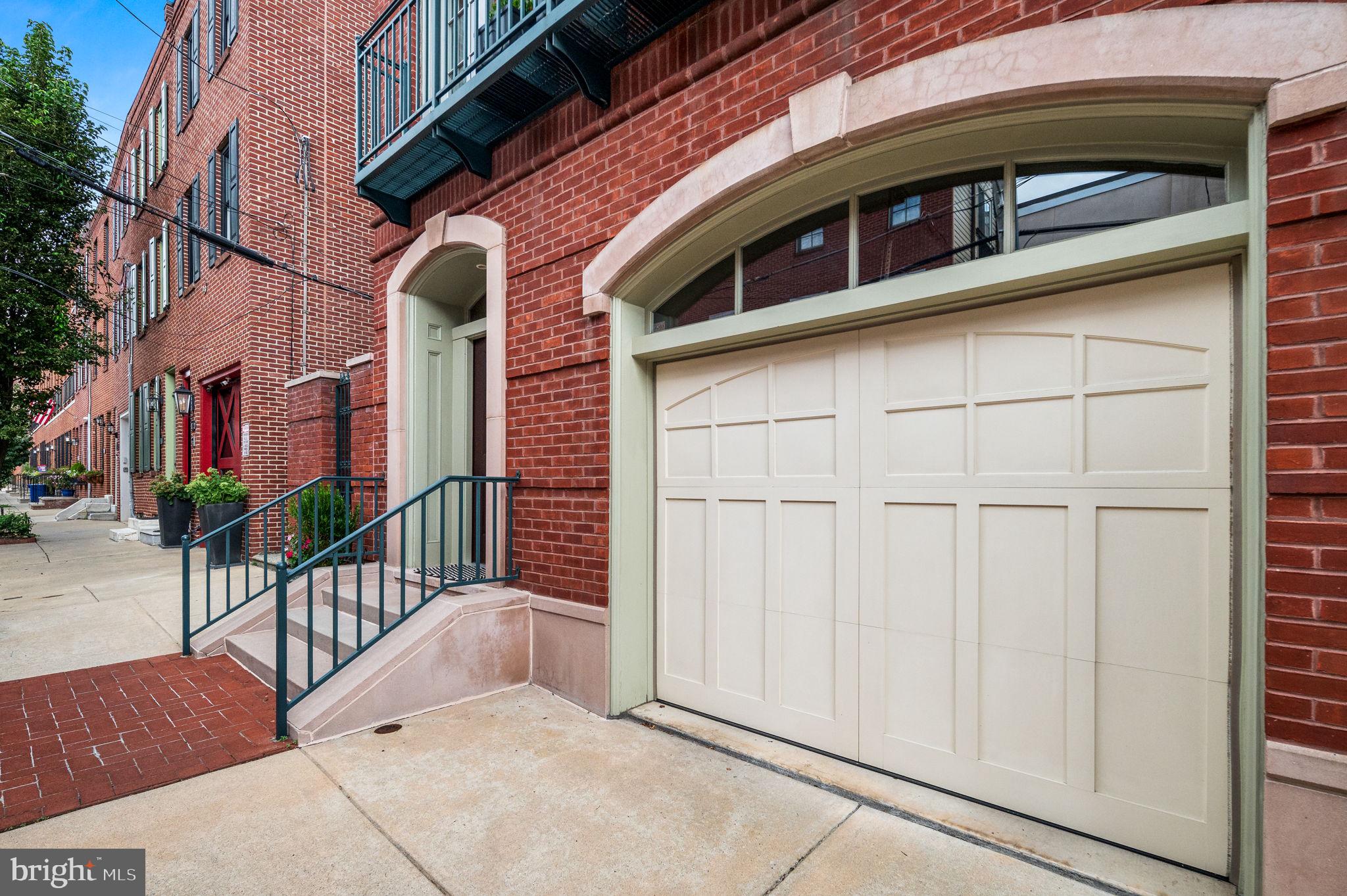 ART MUSEUM AREA - Residential