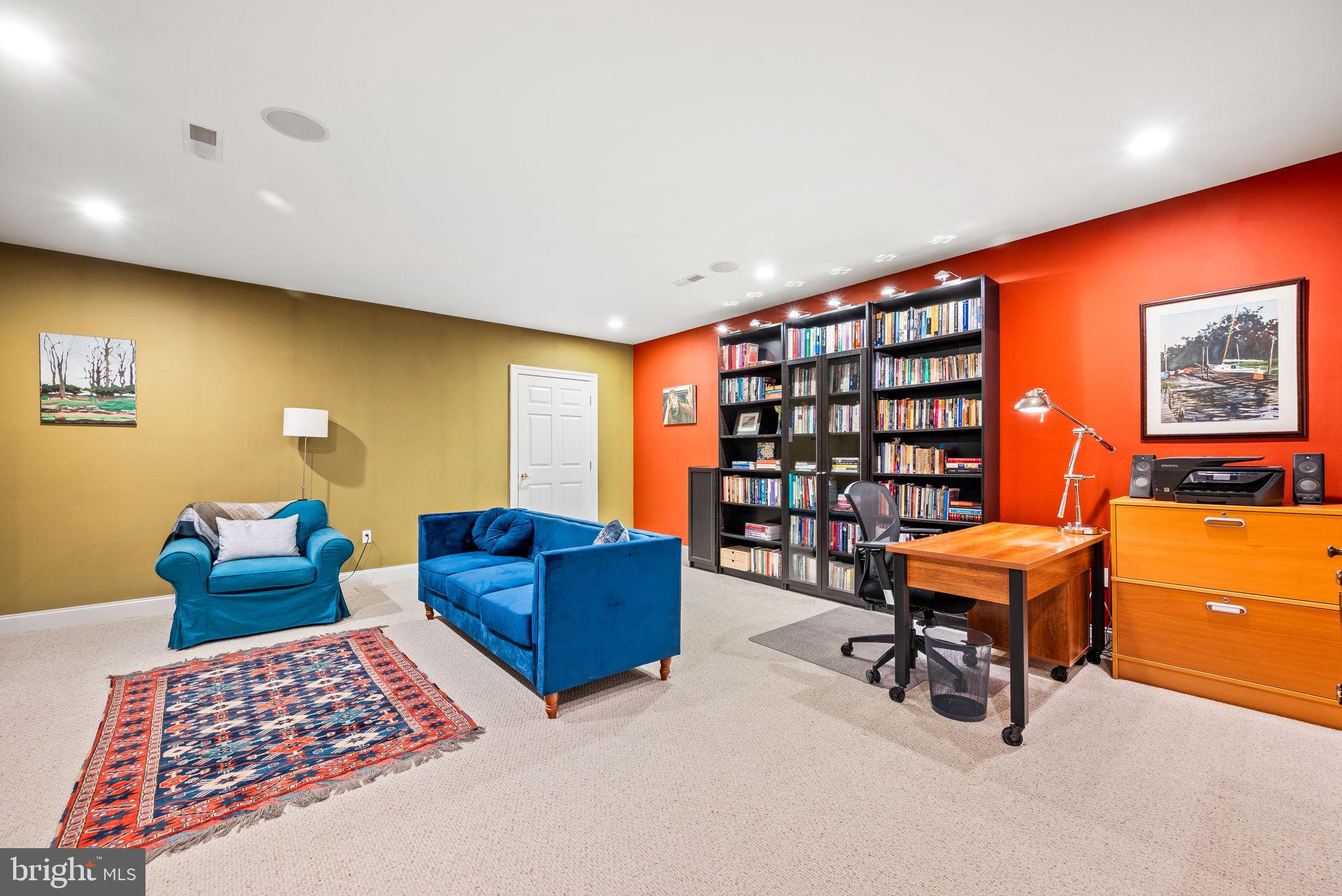 ART MUSEUM AREA - Residential