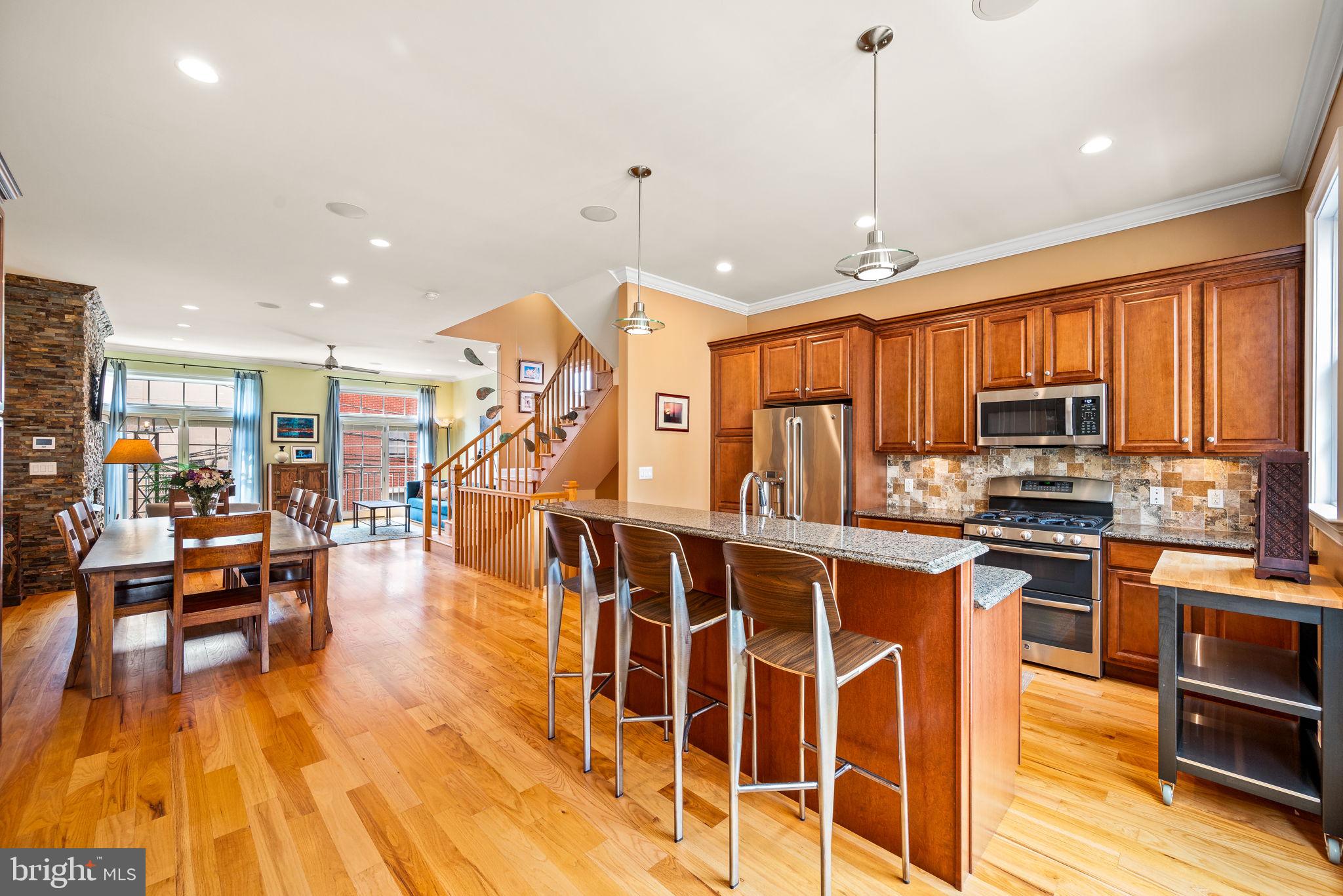 ART MUSEUM AREA - Residential