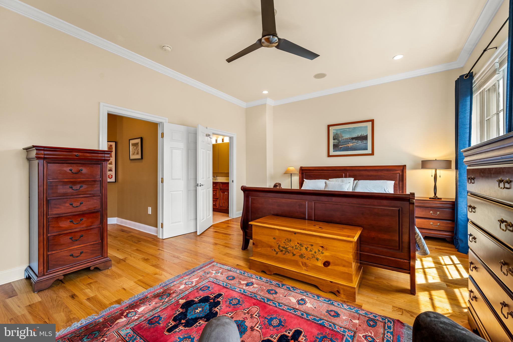 ART MUSEUM AREA - Residential