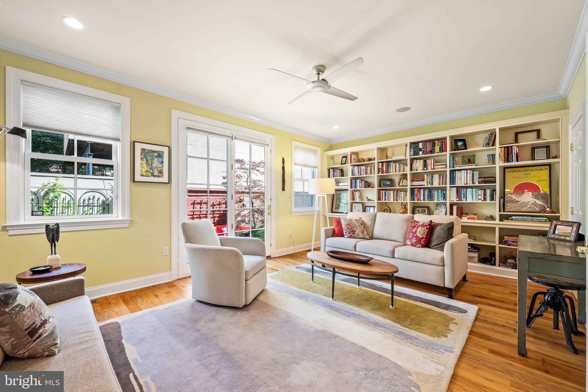 ART MUSEUM AREA - Residential