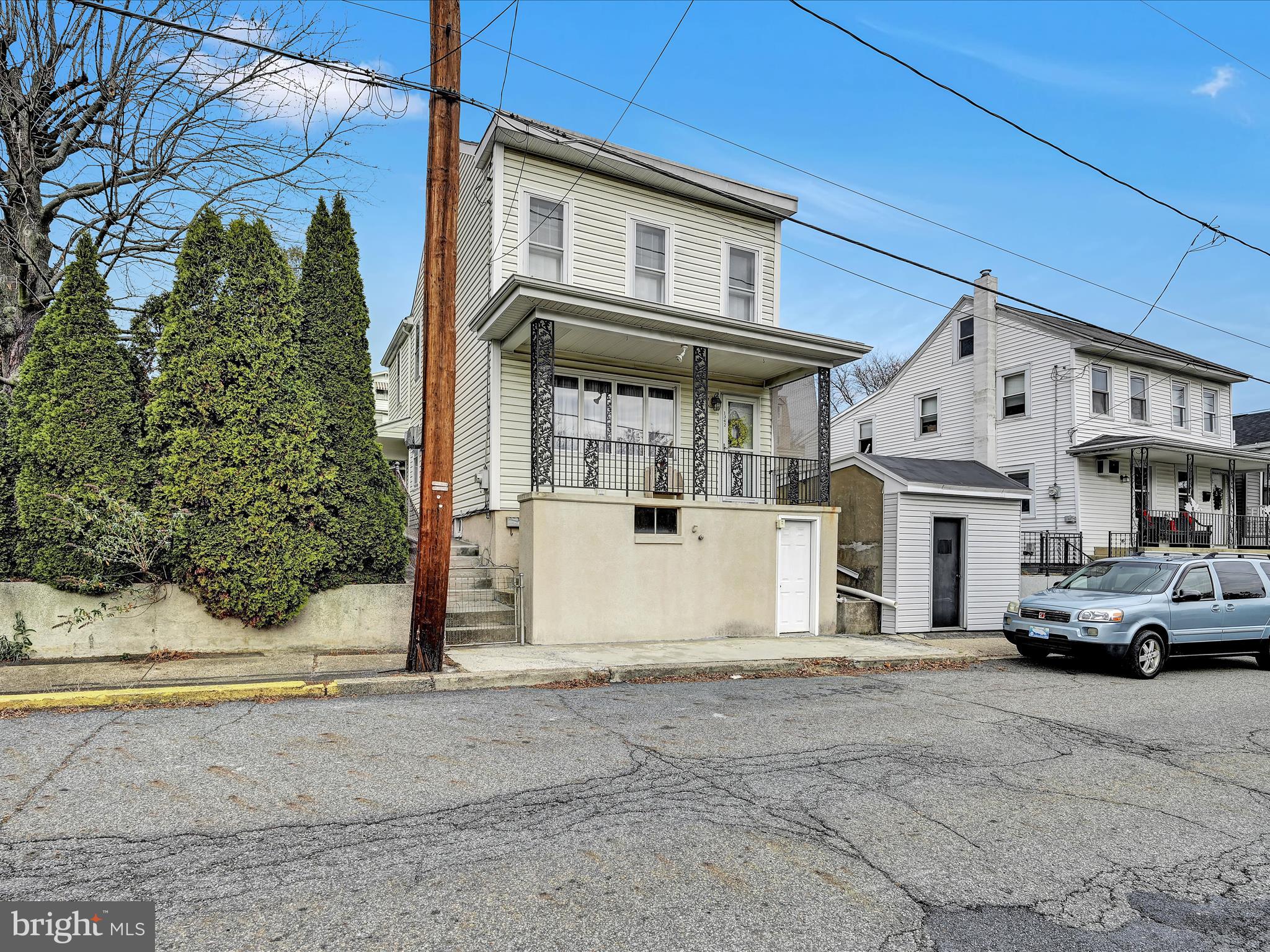 MOUNT HOPE - Residential