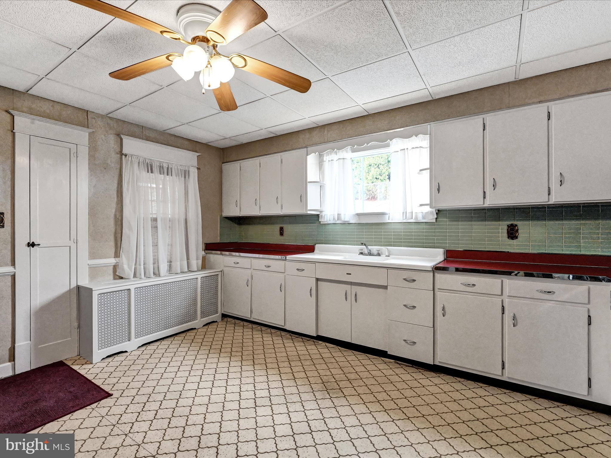 MOUNT HOPE - Residential