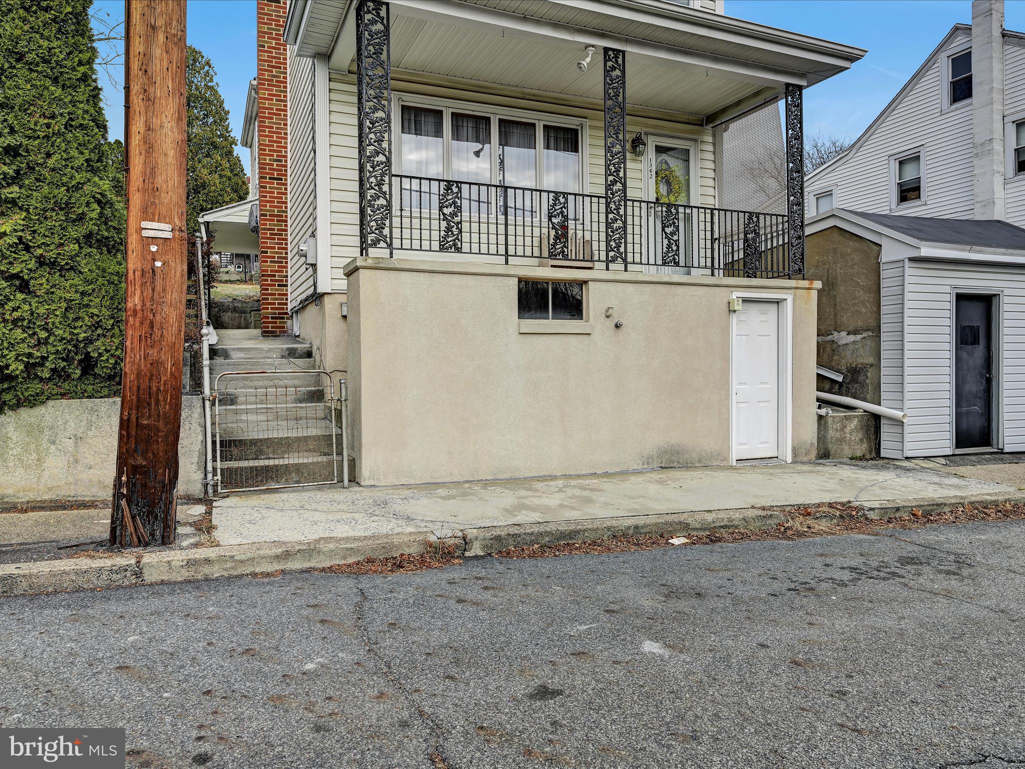 MOUNT HOPE - Residential