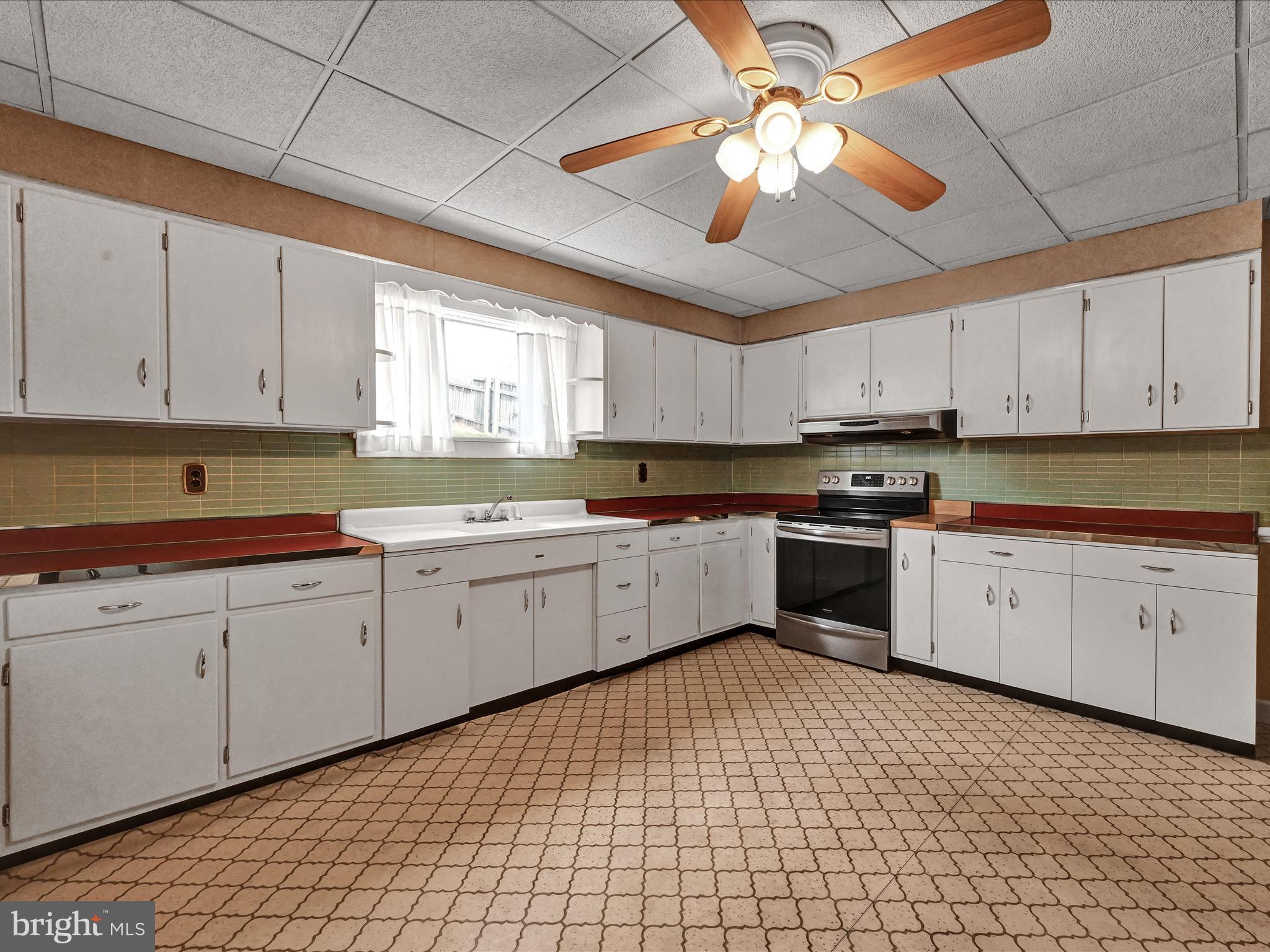 MOUNT HOPE - Residential