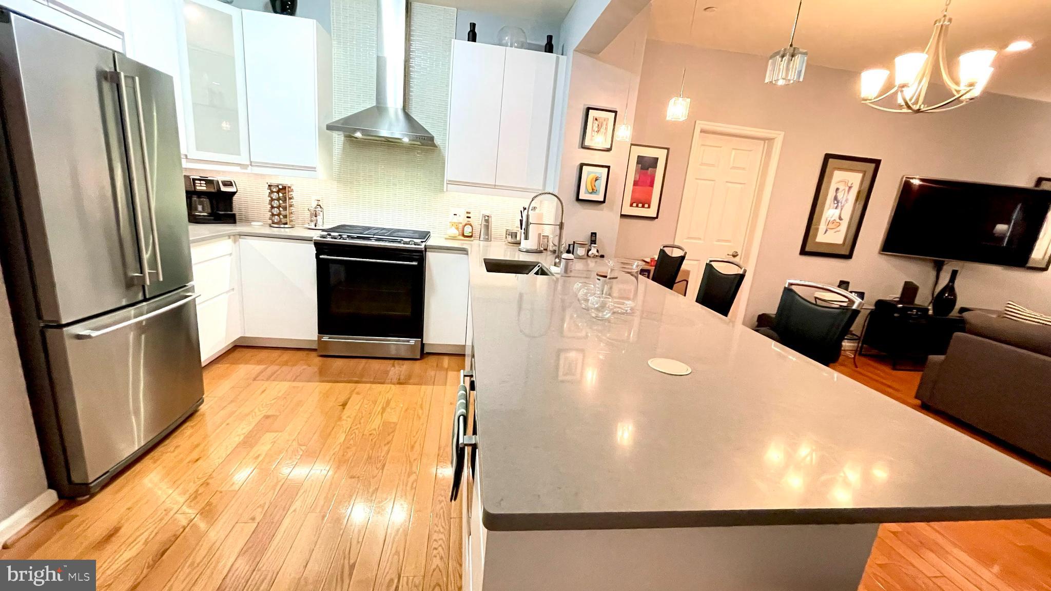 HILLTOP AT FALLS RIDGE - Residential Lease