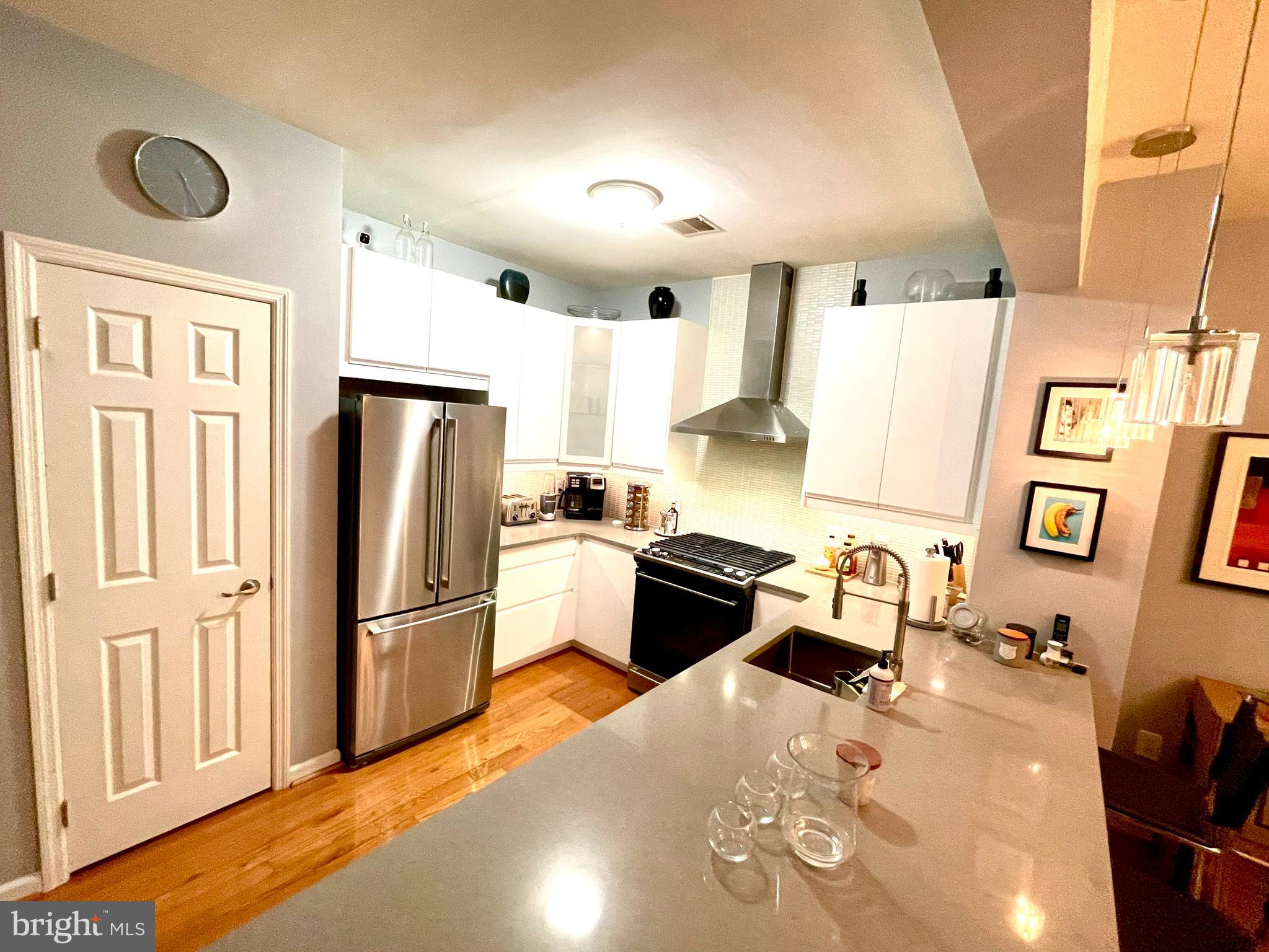 HILLTOP AT FALLS RIDGE - Residential Lease