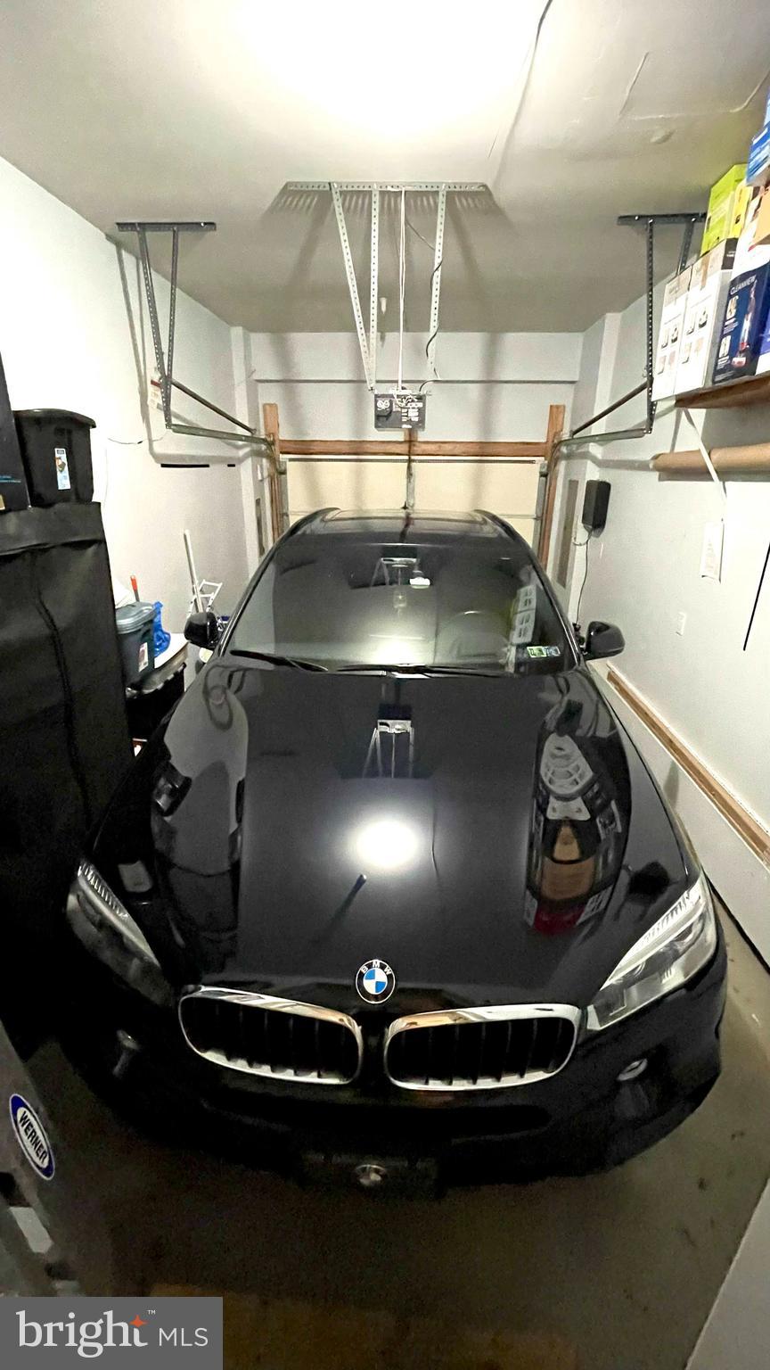 HILLTOP AT FALLS RIDGE - Residential Lease