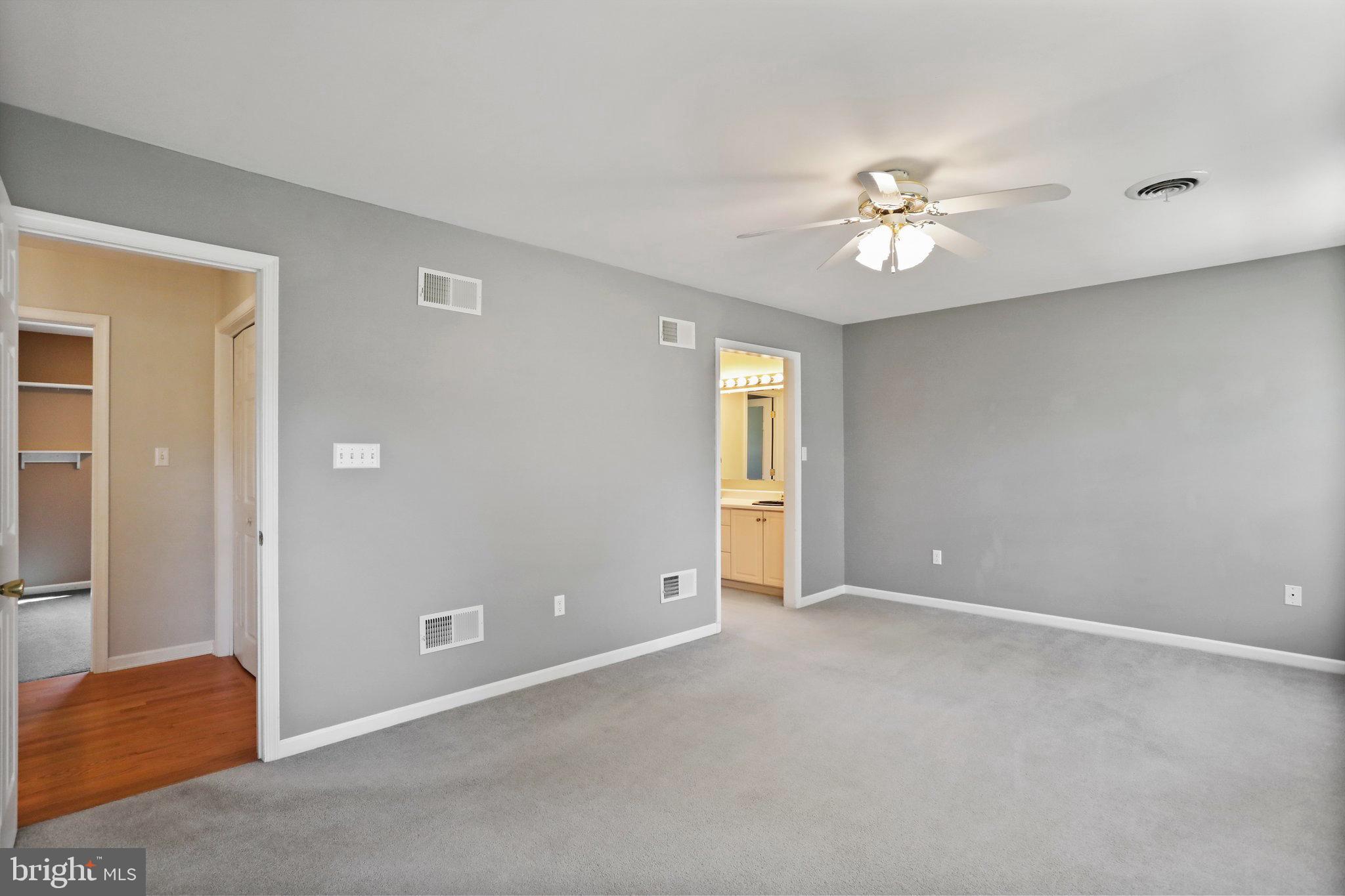 HONEYWOOD ON THE POTOMAC - Residential