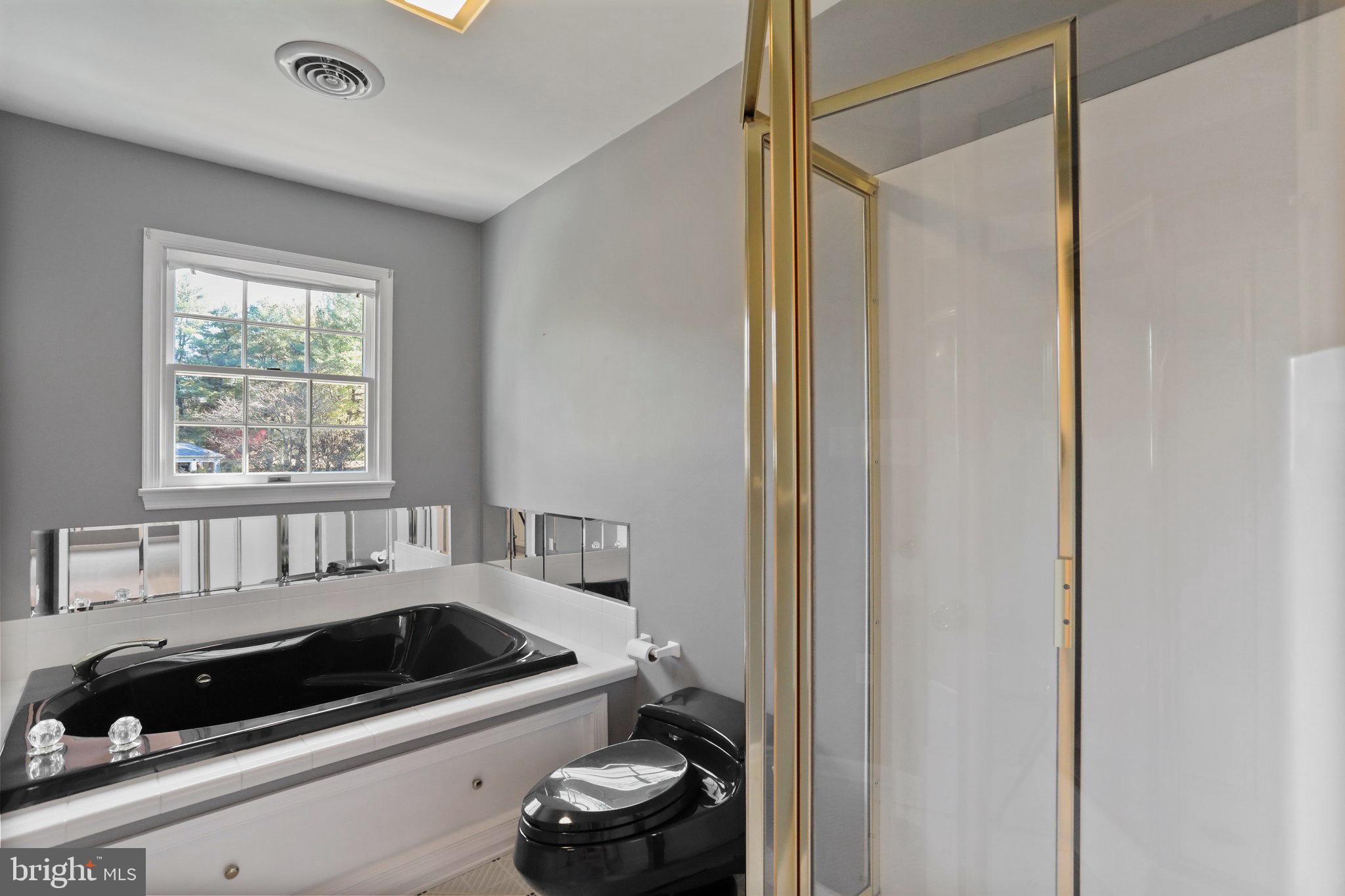 HONEYWOOD ON THE POTOMAC - Residential