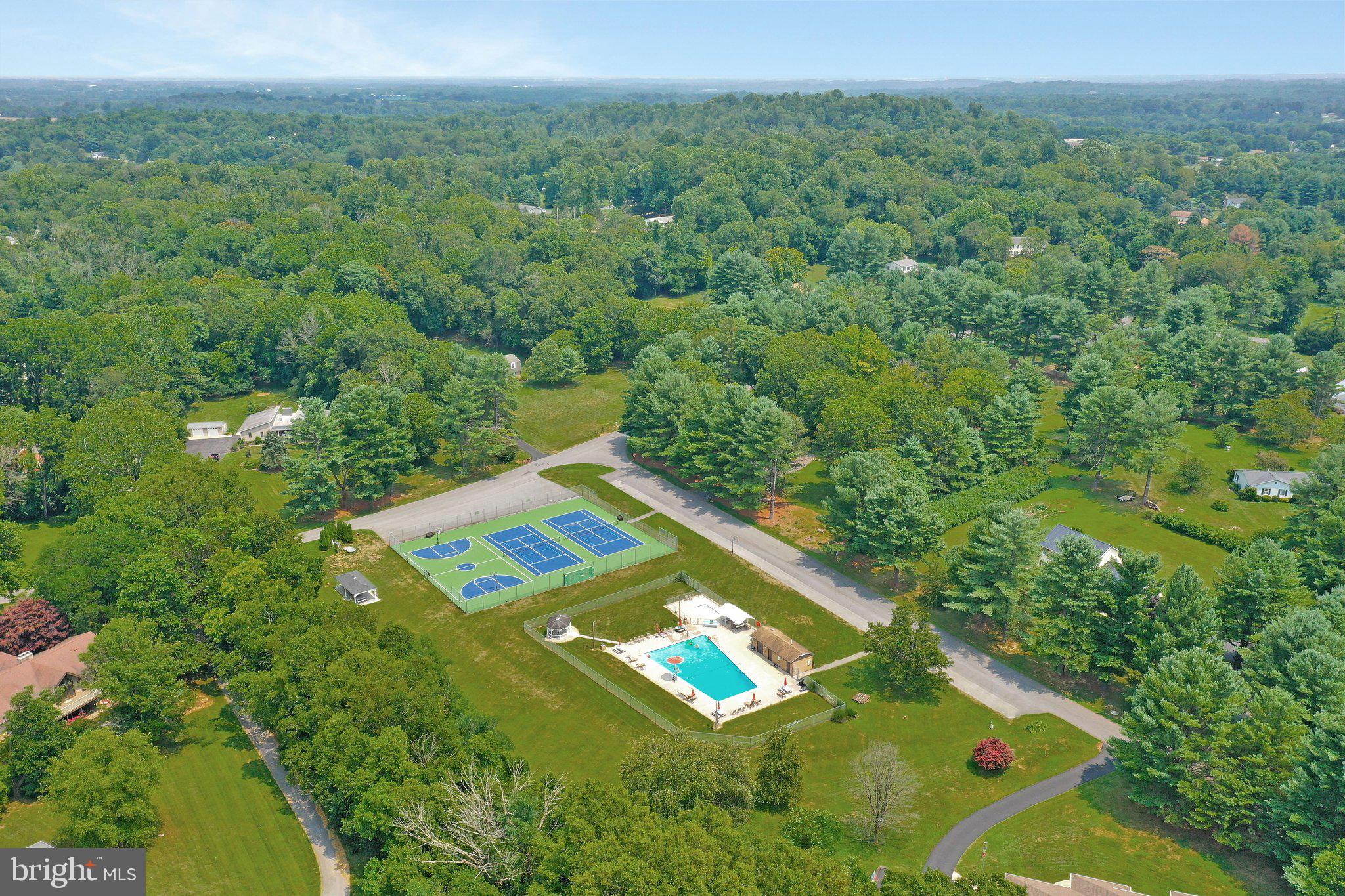 HONEYWOOD ON THE POTOMAC - Residential