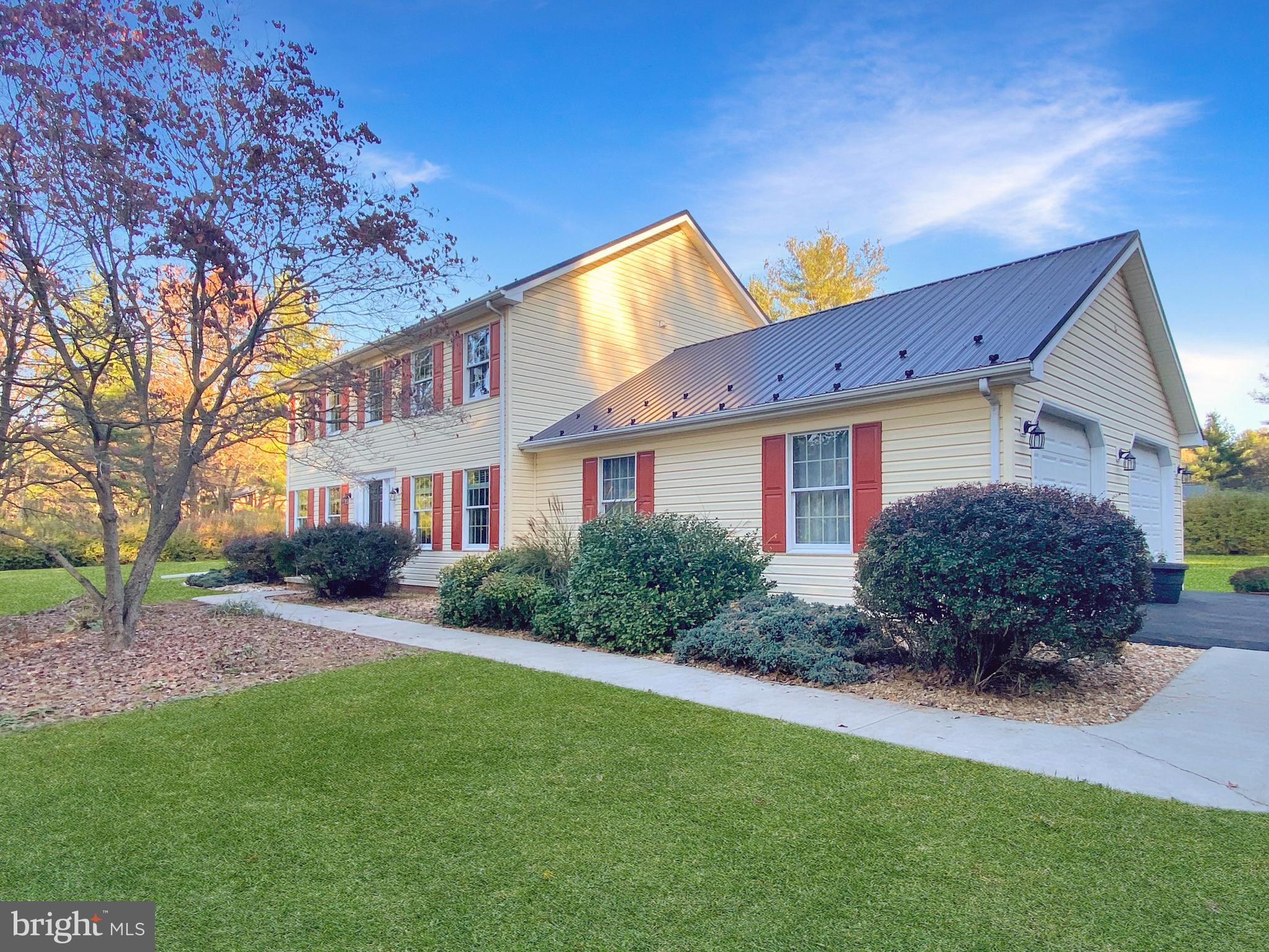 HONEYWOOD ON THE POTOMAC - Residential