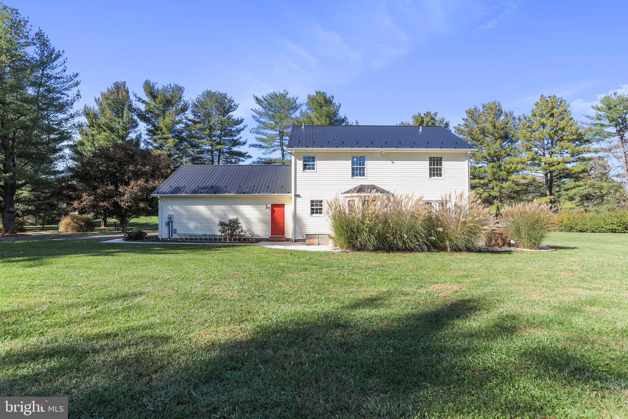 HONEYWOOD ON THE POTOMAC - Residential