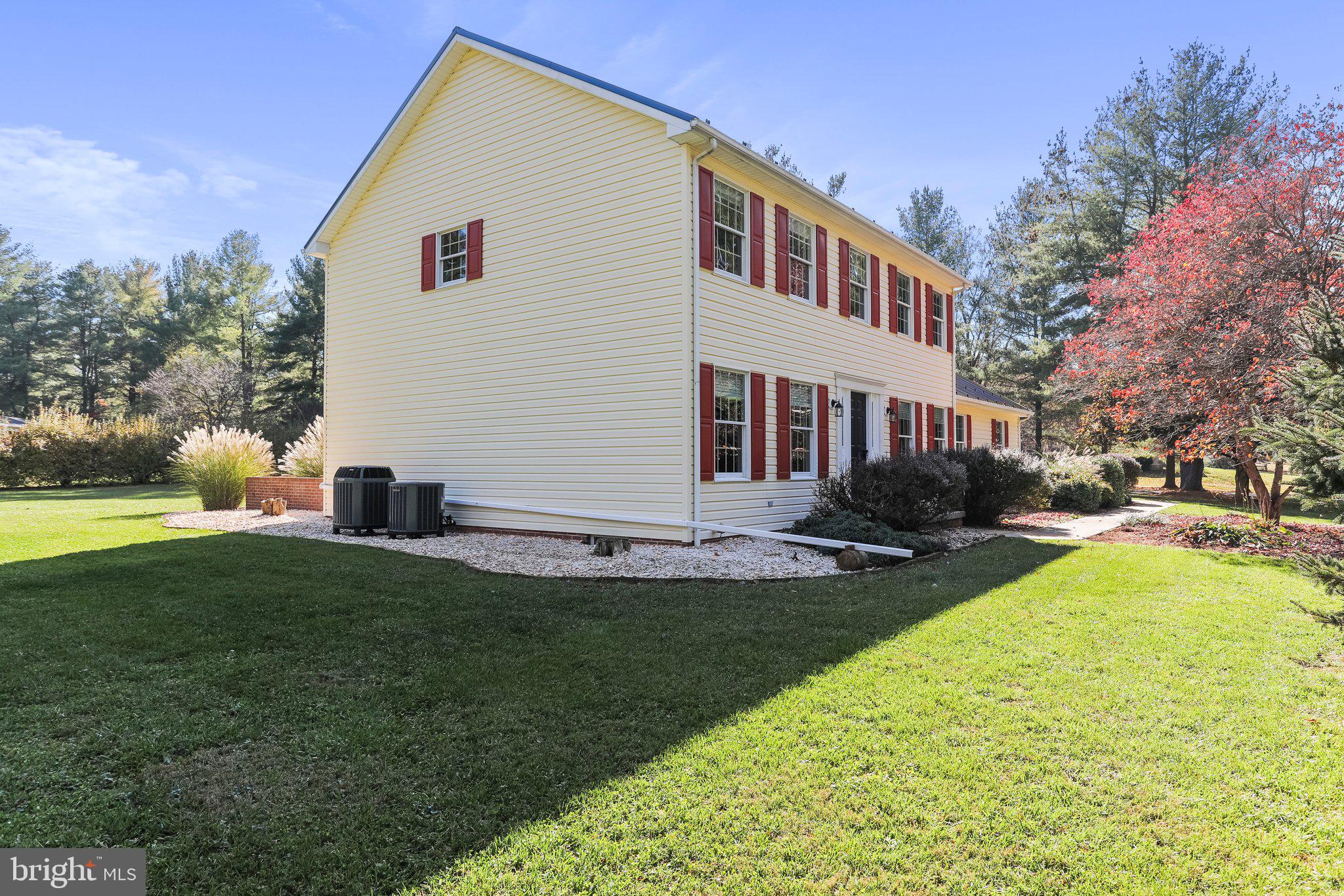 HONEYWOOD ON THE POTOMAC - Residential