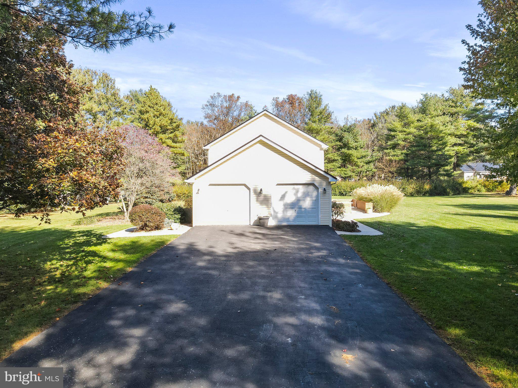 HONEYWOOD ON THE POTOMAC - Residential