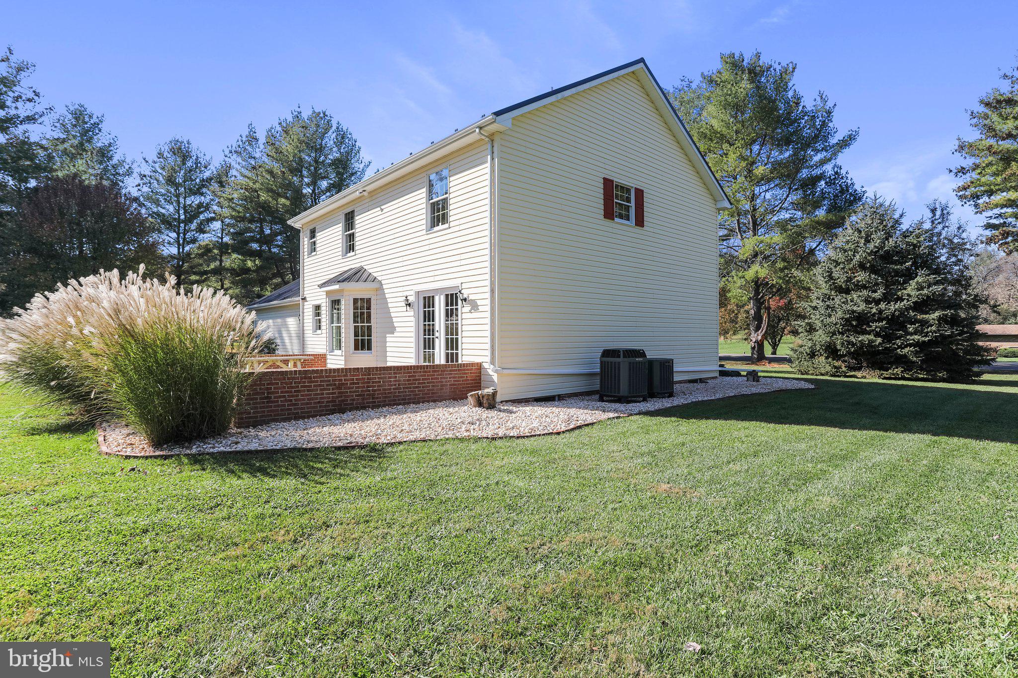 HONEYWOOD ON THE POTOMAC - Residential