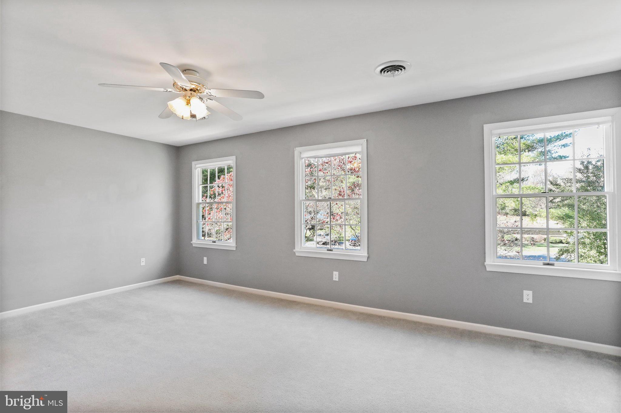 HONEYWOOD ON THE POTOMAC - Residential