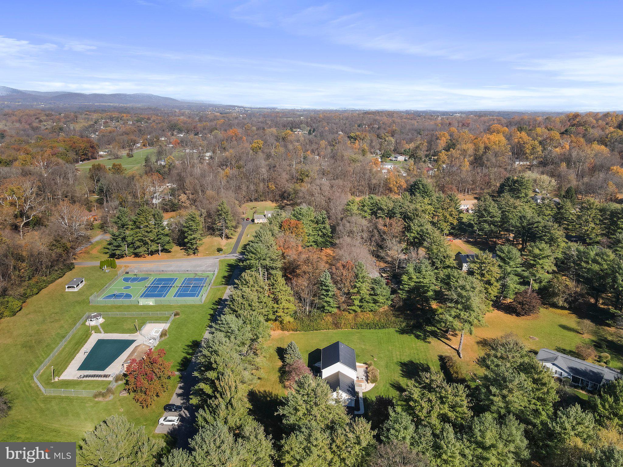 HONEYWOOD ON THE POTOMAC - Residential