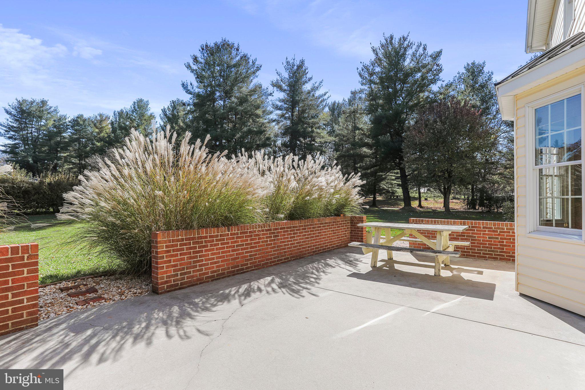 HONEYWOOD ON THE POTOMAC - Residential