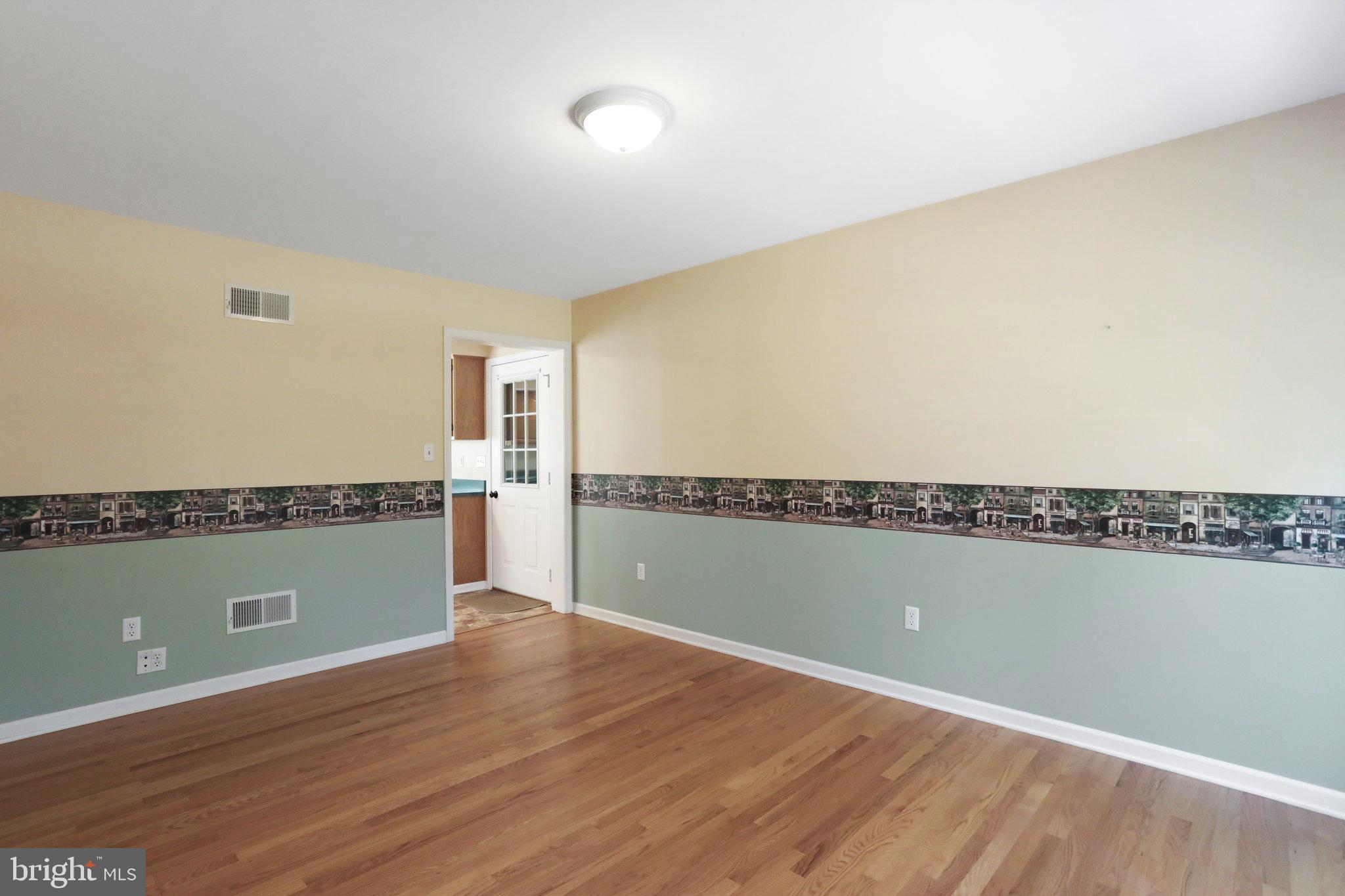 HONEYWOOD ON THE POTOMAC - Residential