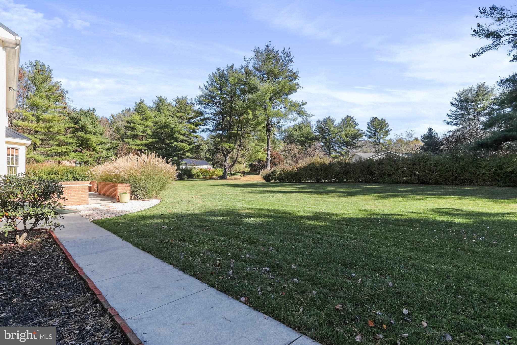 HONEYWOOD ON THE POTOMAC - Residential