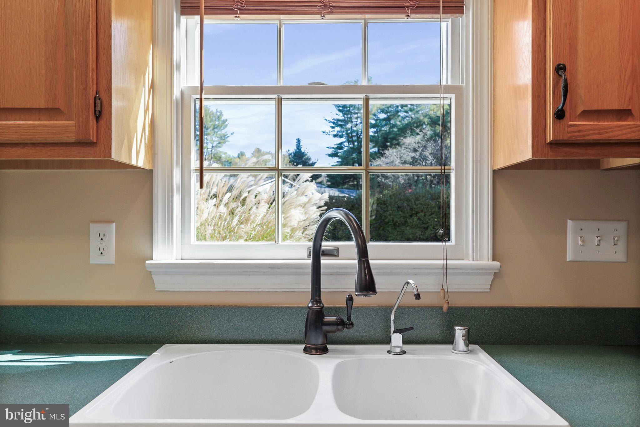 HONEYWOOD ON THE POTOMAC - Residential