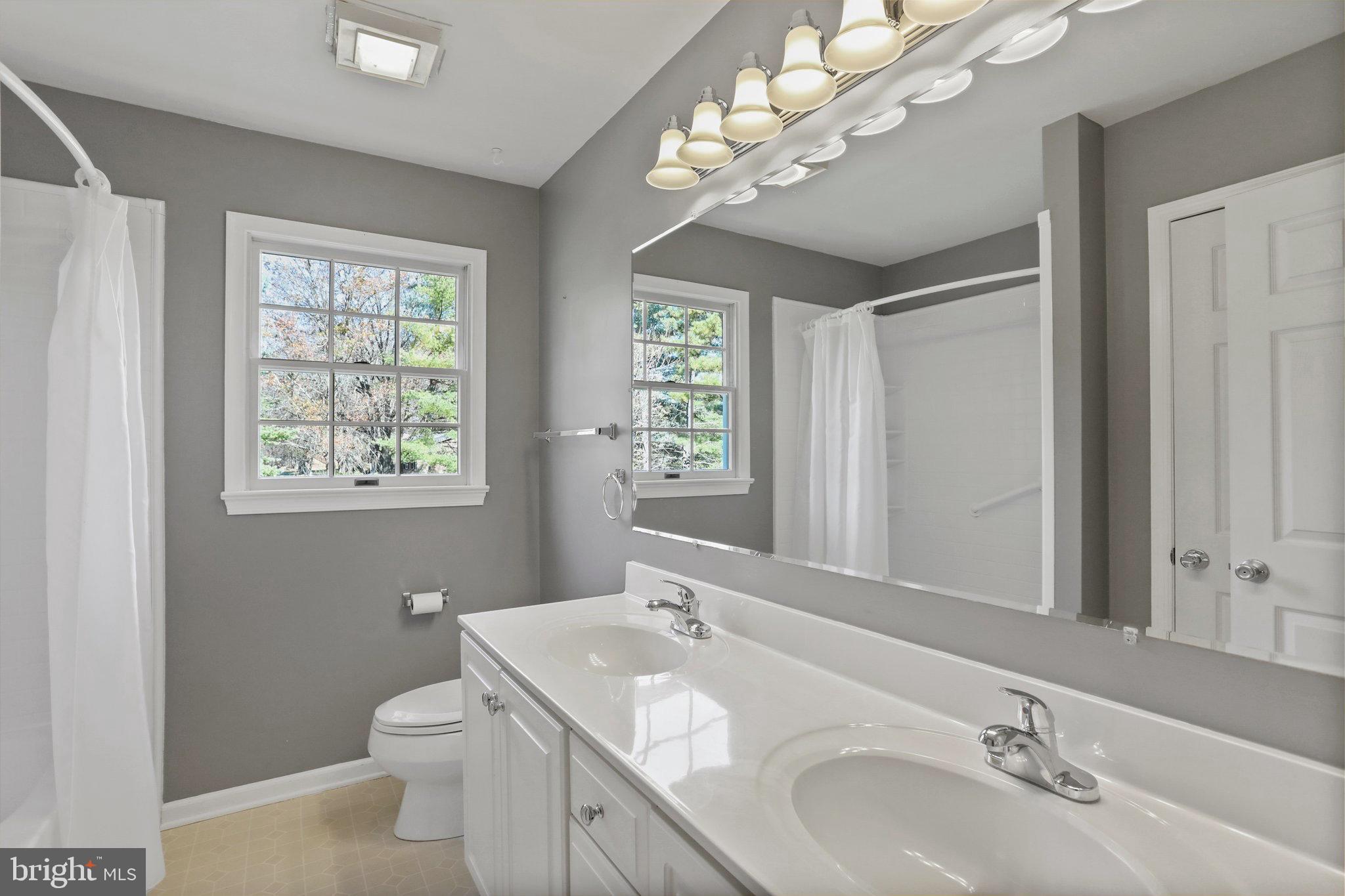 HONEYWOOD ON THE POTOMAC - Residential