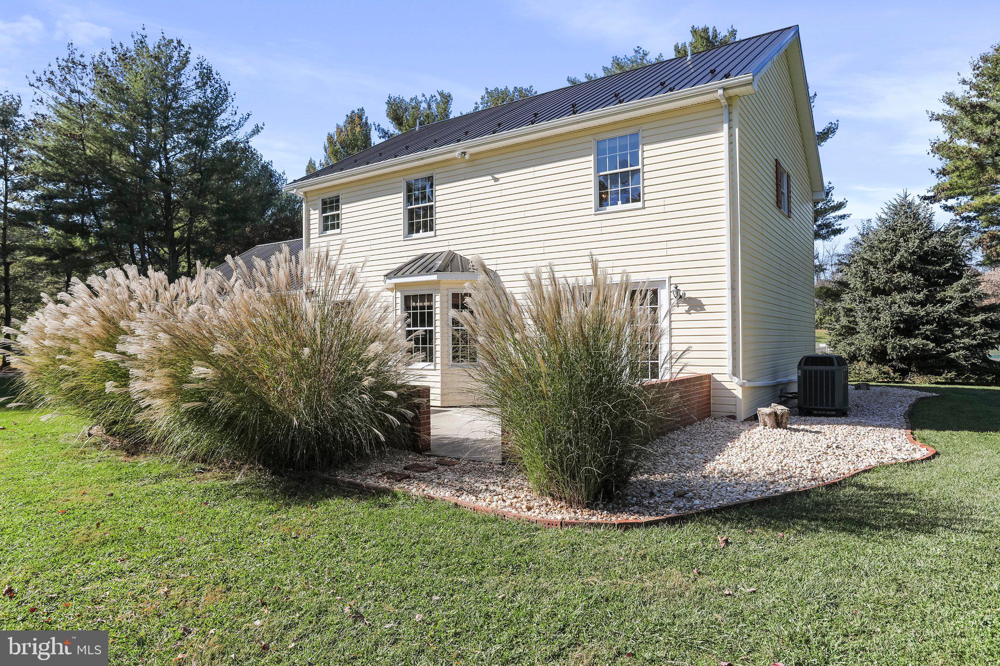 HONEYWOOD ON THE POTOMAC - Residential