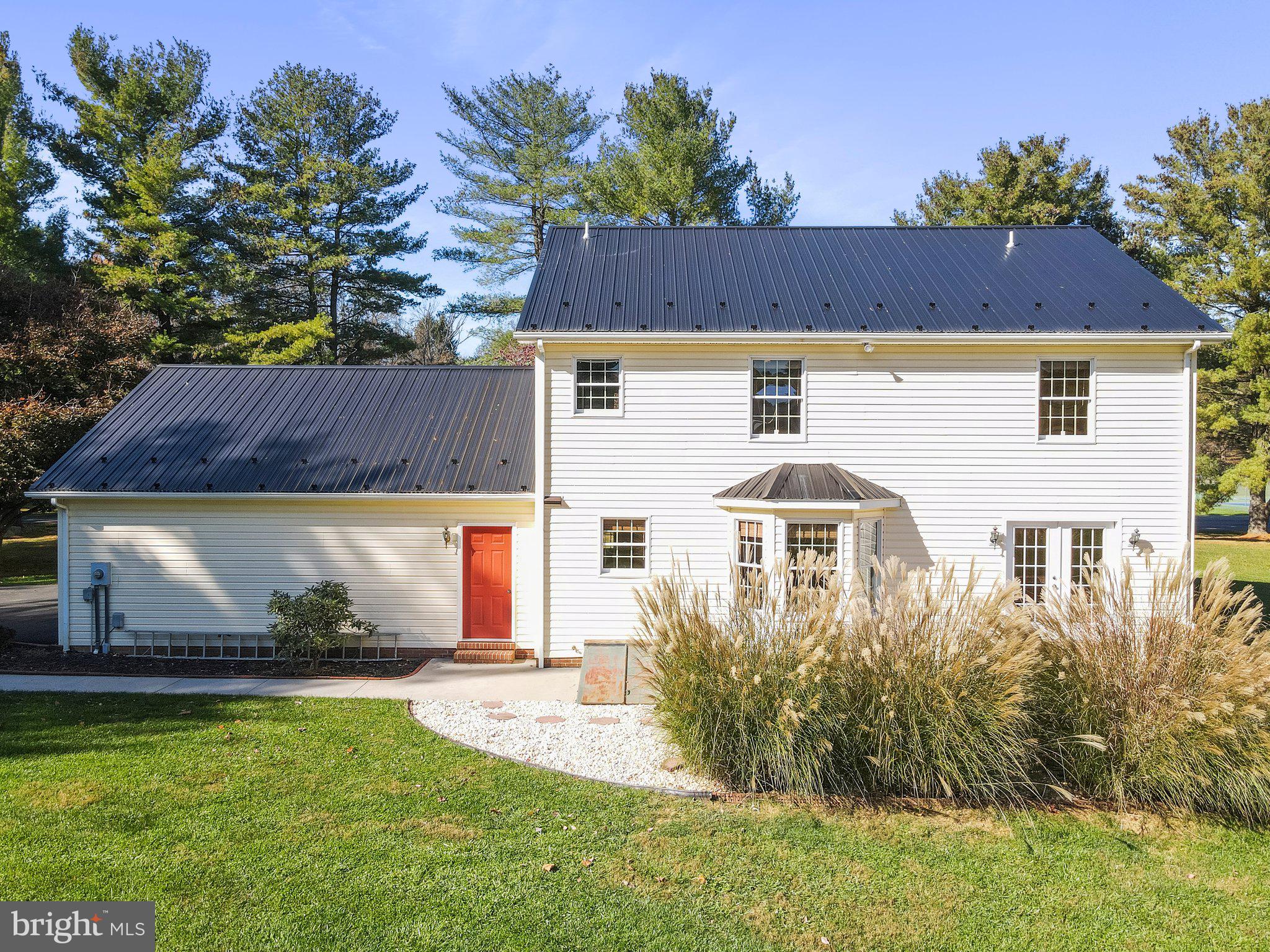 HONEYWOOD ON THE POTOMAC - Residential